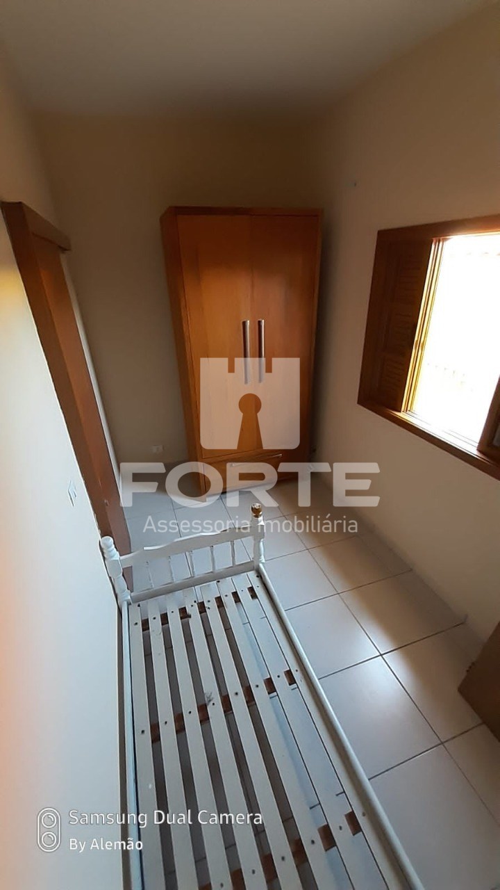 Casa à venda com 2 quartos, 108m² - Foto 16