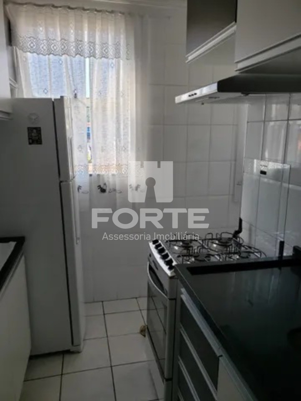 Apartamento à venda com 2 quartos, 46m² - Foto 4