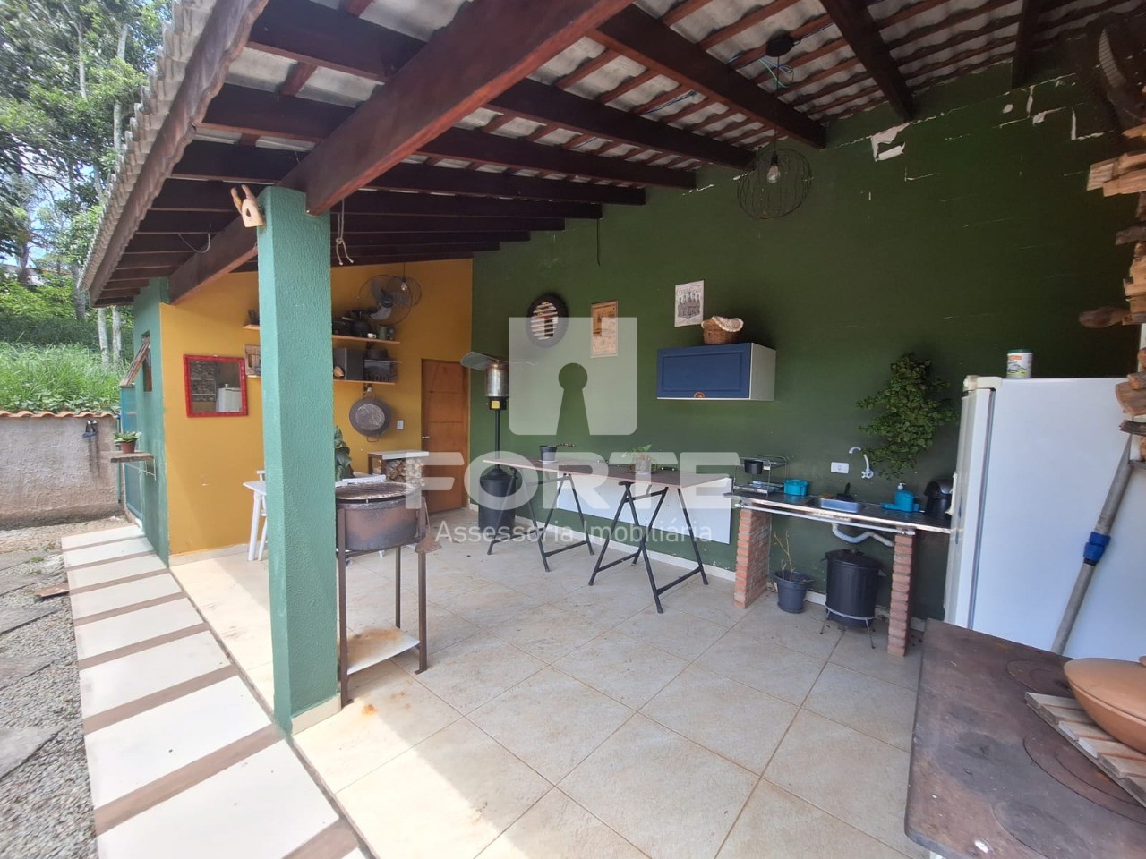 Chácara à venda com 4 quartos, 150m² - Foto 6