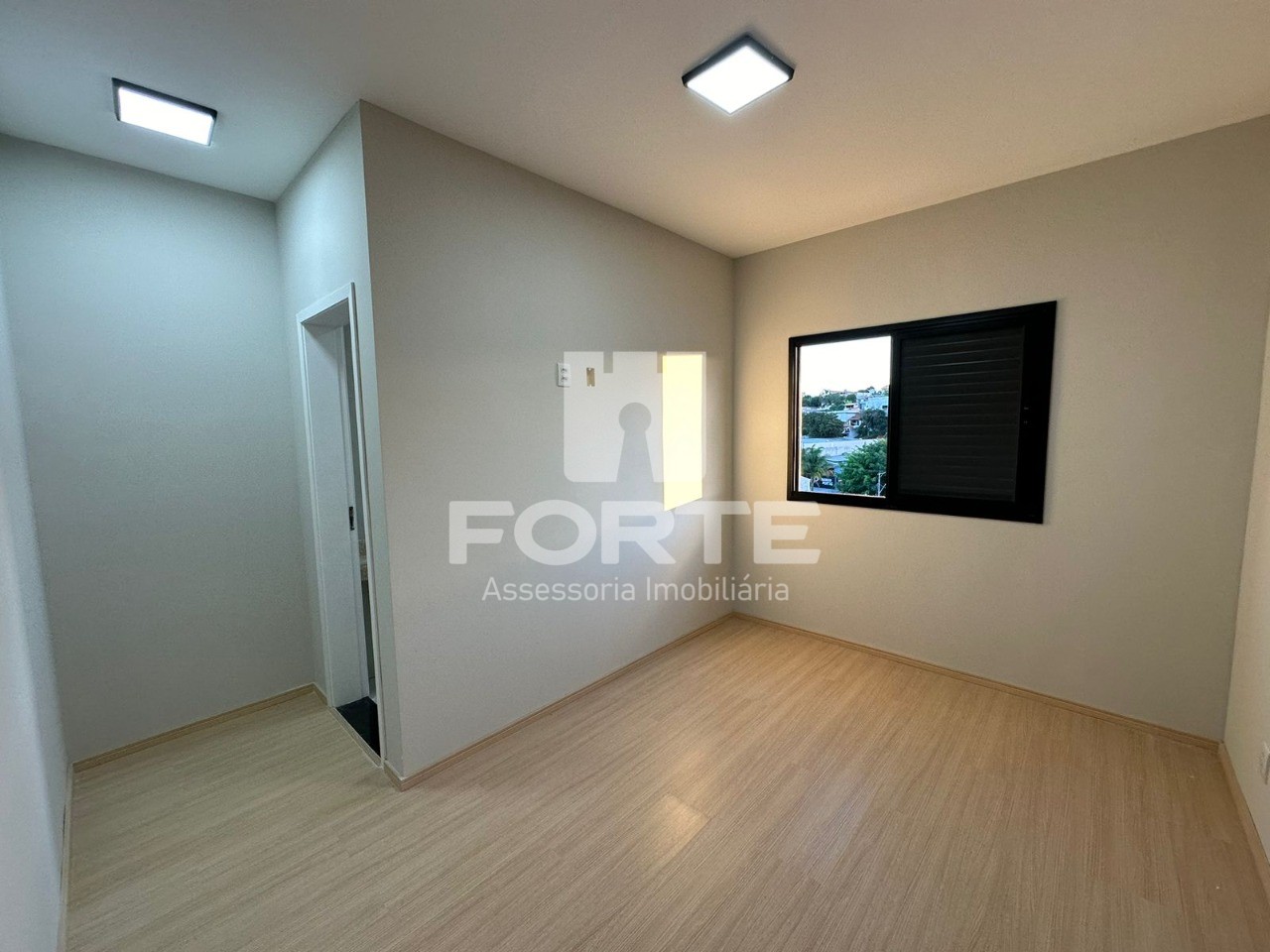 Casa à venda com 2 quartos, 82m² - Foto 12