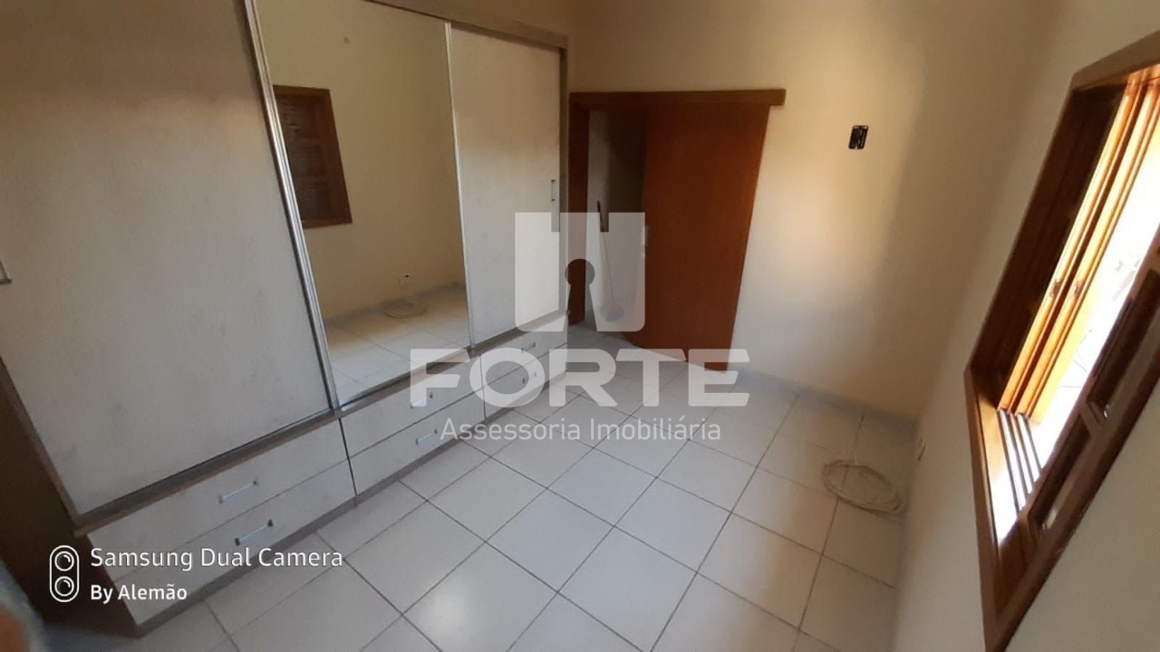 Casa à venda com 2 quartos, 108m² - Foto 18