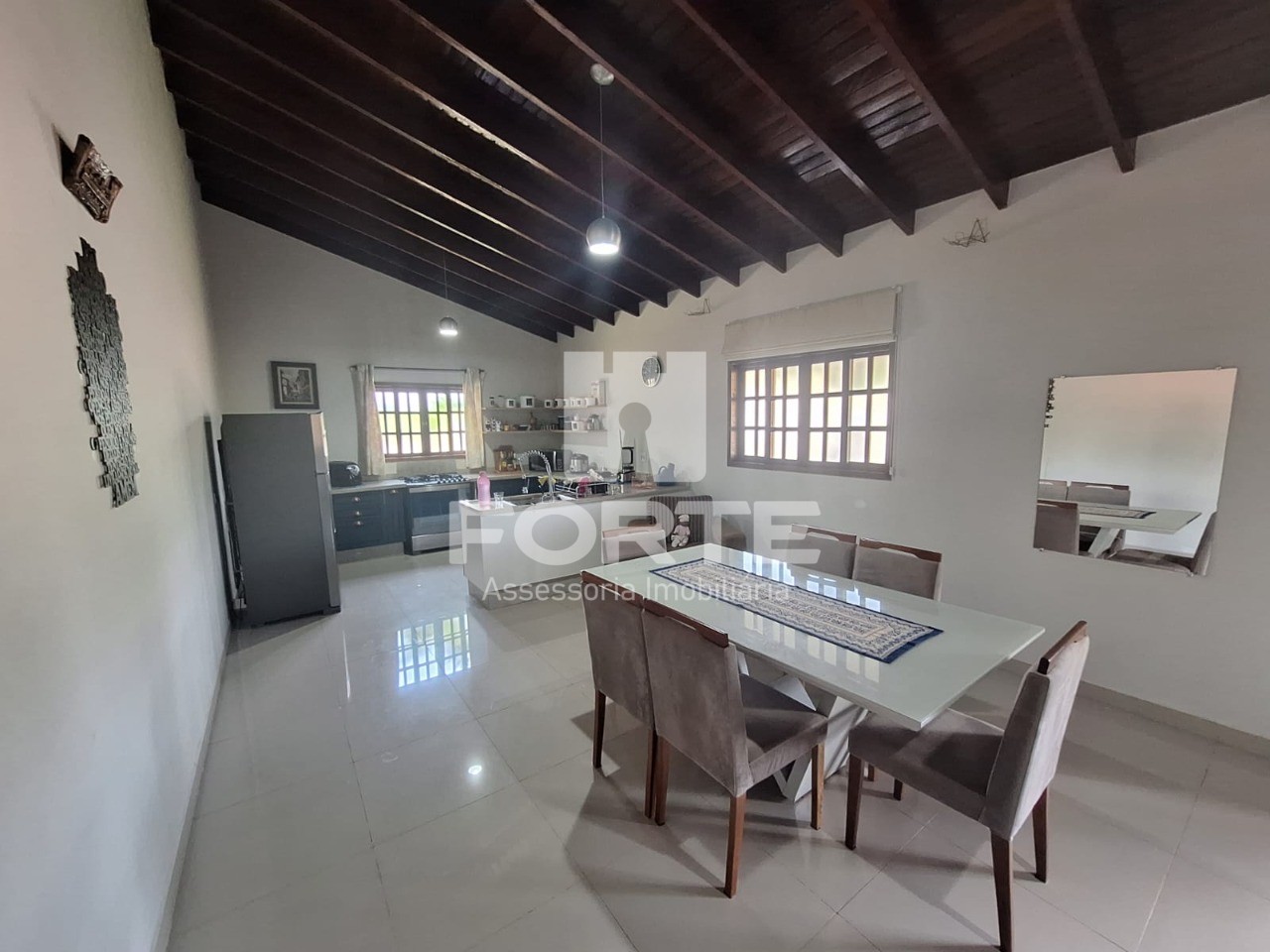 Chácara à venda com 4 quartos, 150m² - Foto 10