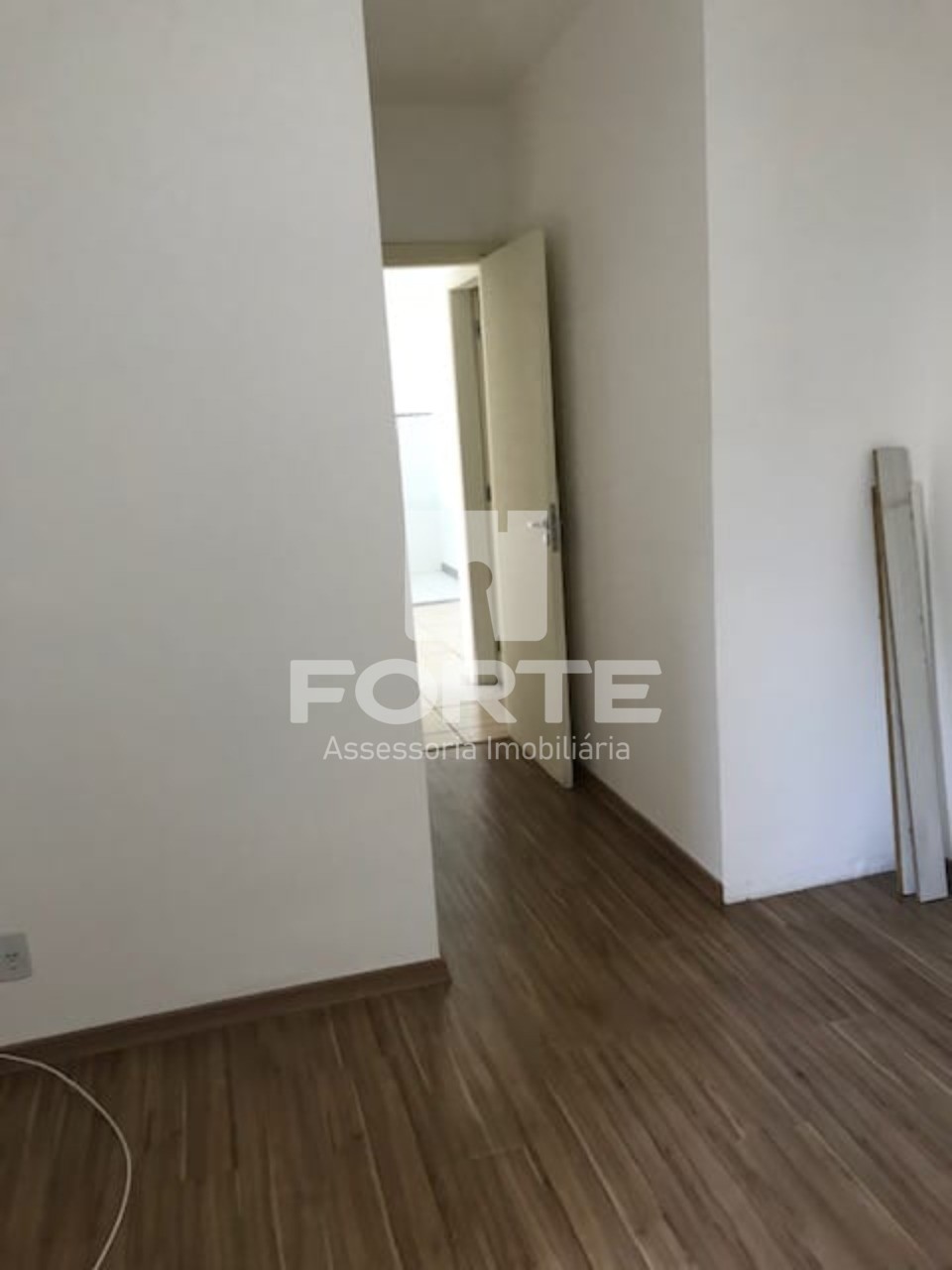 Apartamento à venda com 2 quartos, 56m² - Foto 1