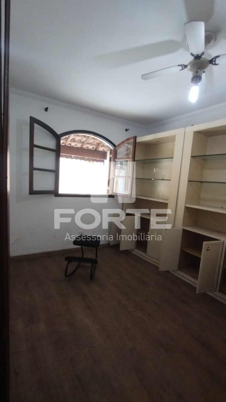 Casa à venda com 3 quartos, 140m² - Foto 15