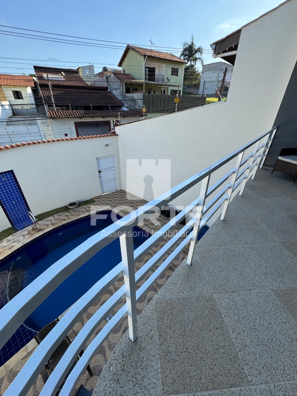 Casa à venda com 3 quartos, 199m² - Foto 17