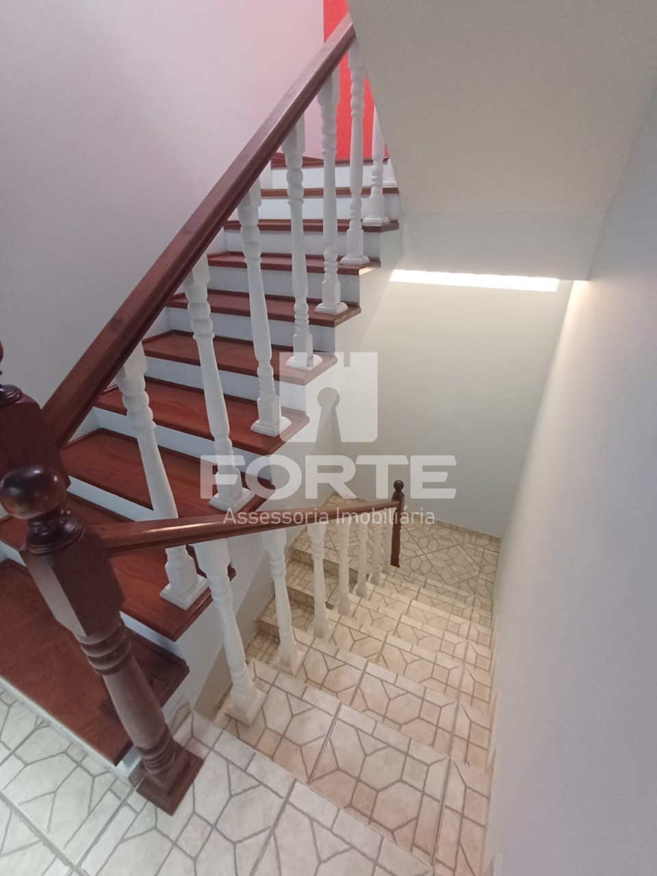 Casa à venda com 7 quartos, 309m² - Foto 46