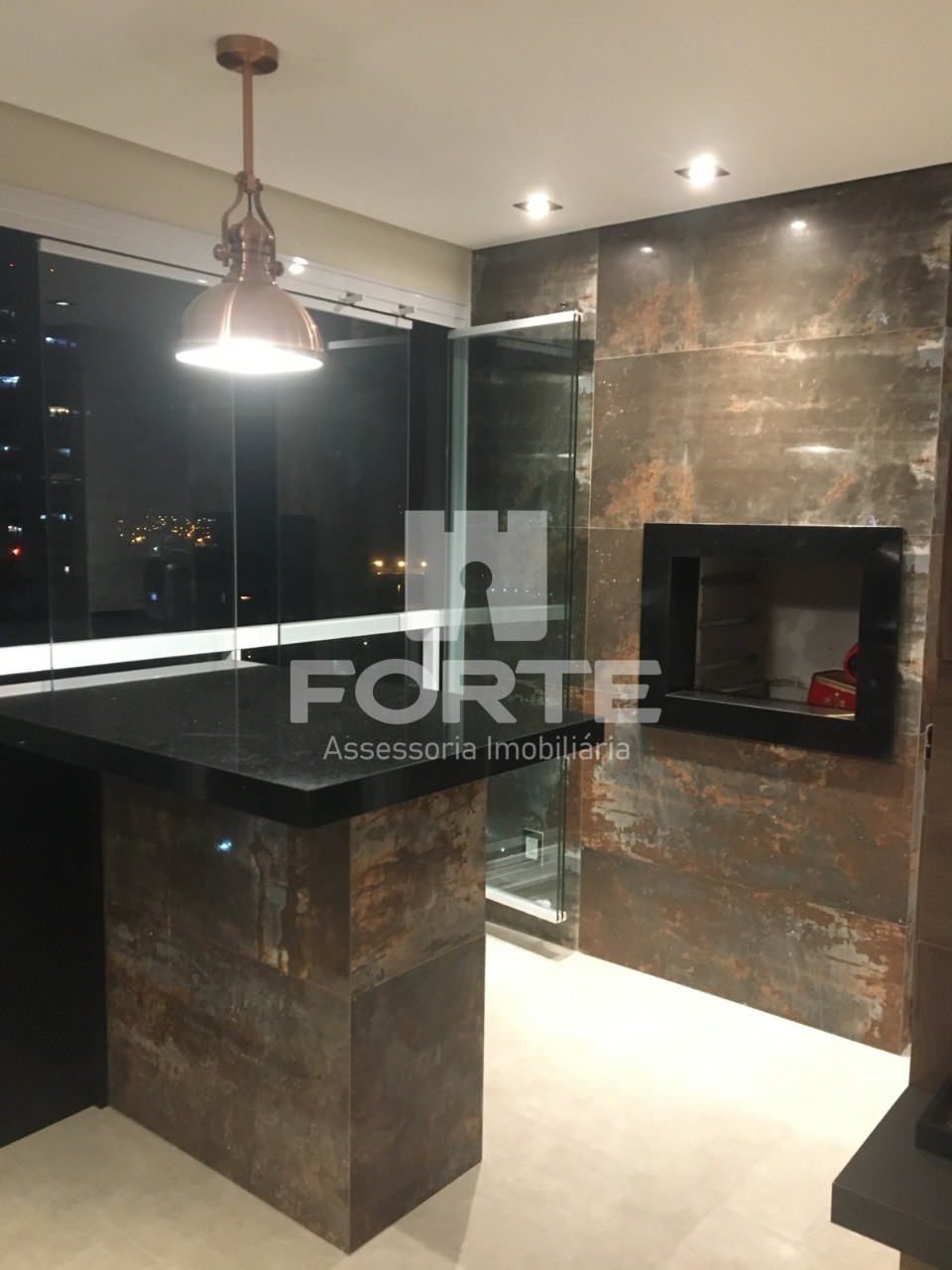 Apartamento à venda com 3 quartos, 97m² - Foto 2