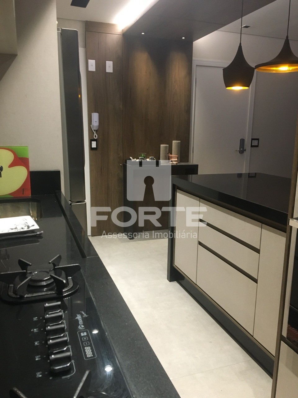 Apartamento à venda com 3 quartos, 97m² - Foto 7