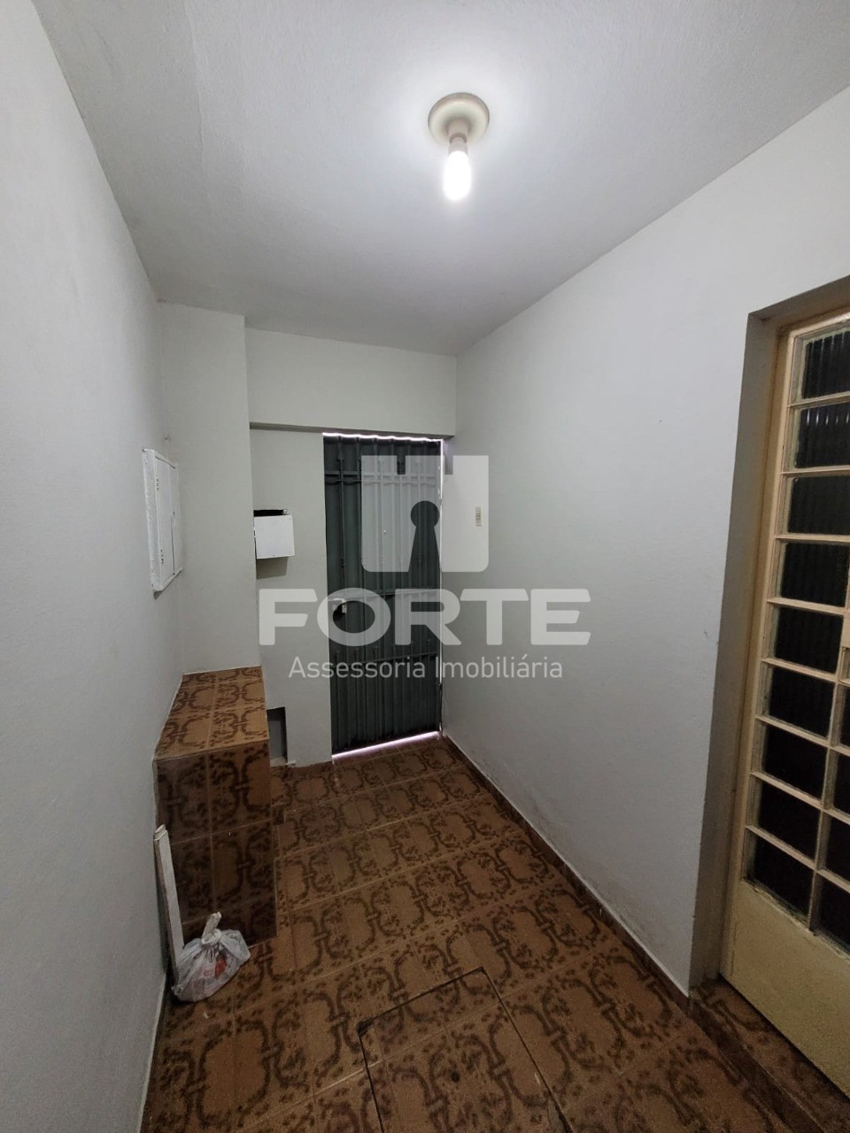 Casa à venda com 4 quartos, 200m² - Foto 5