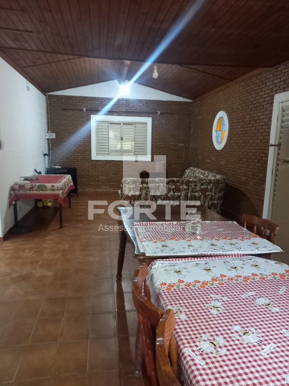 Casa à venda com 3 quartos, 140m² - Foto 9