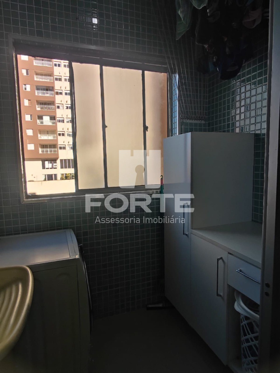 Apartamento à venda com 2 quartos, 60m² - Foto 8