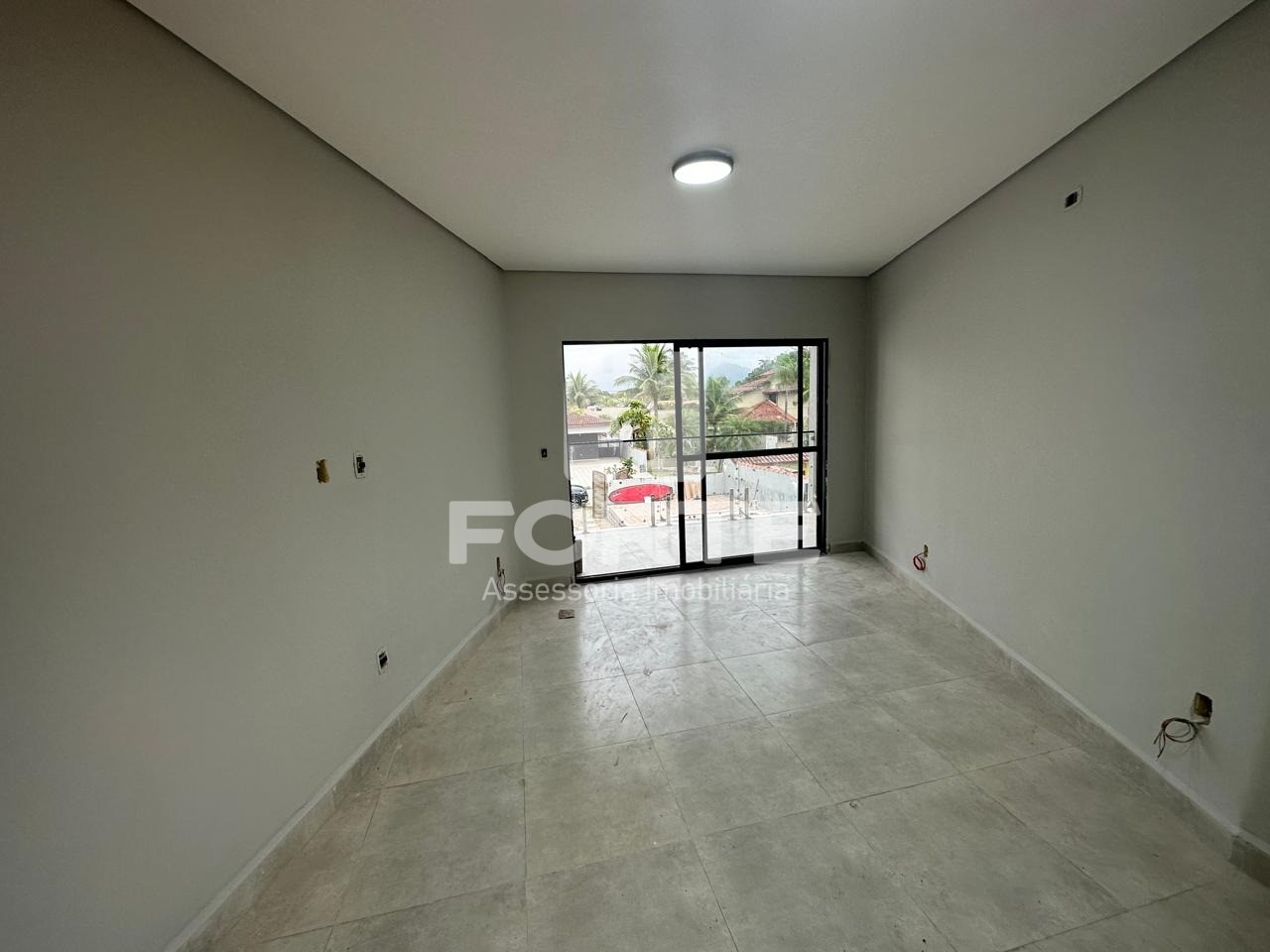 Casa à venda com 5 quartos, 270m² - Foto 11