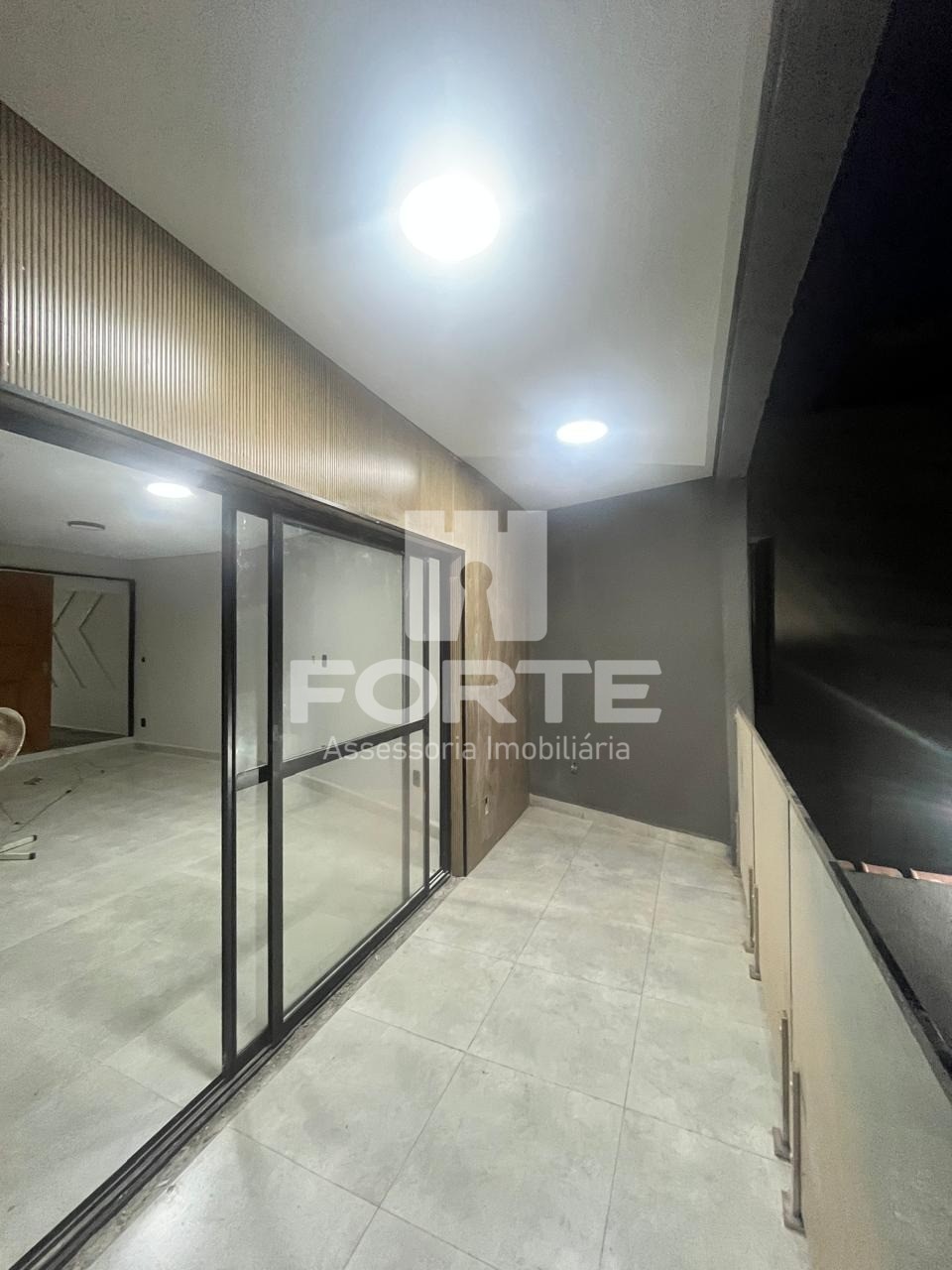 Casa à venda com 5 quartos, 270m² - Foto 25