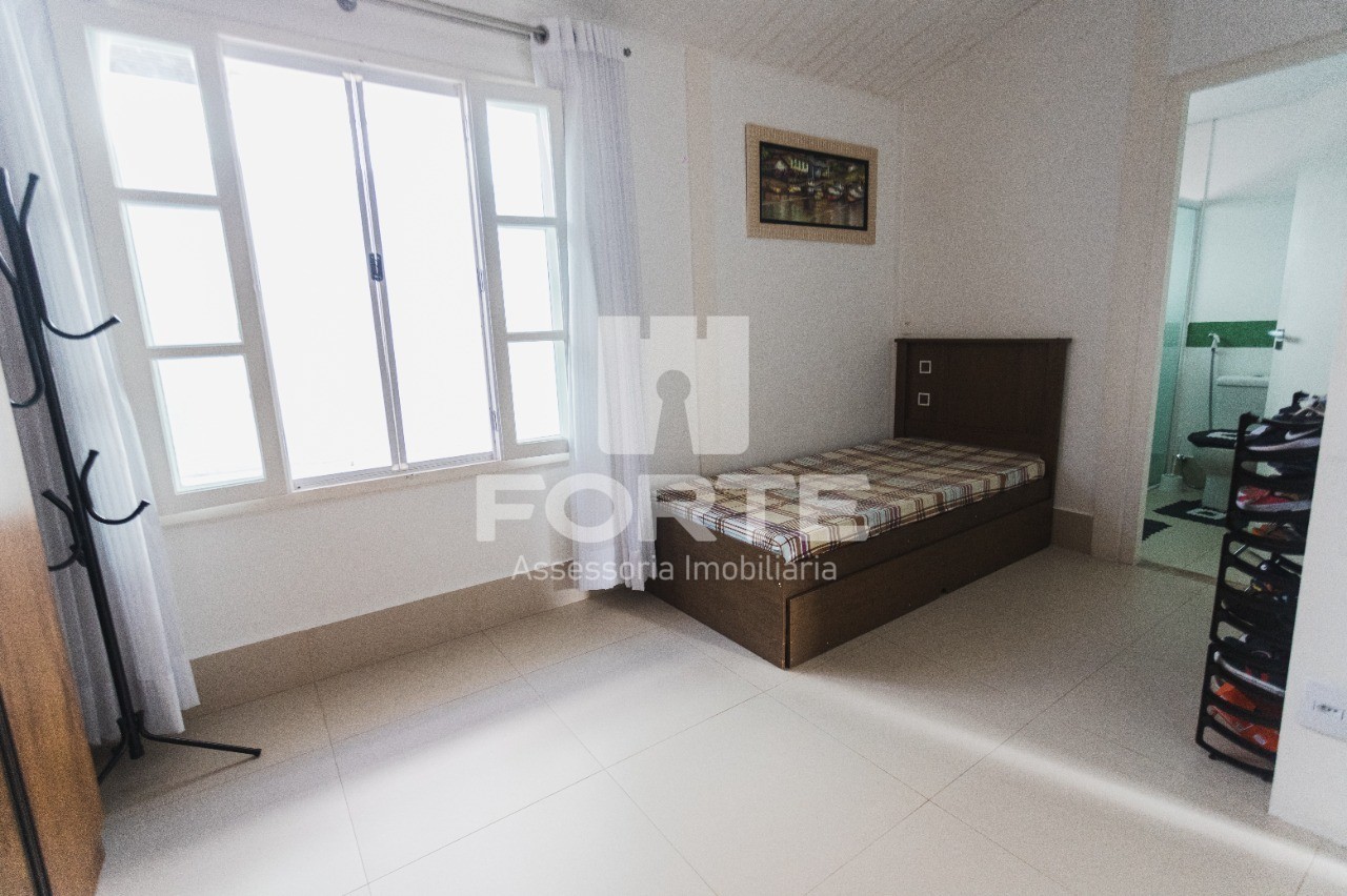 Casa à venda com 3 quartos, 193m² - Foto 25