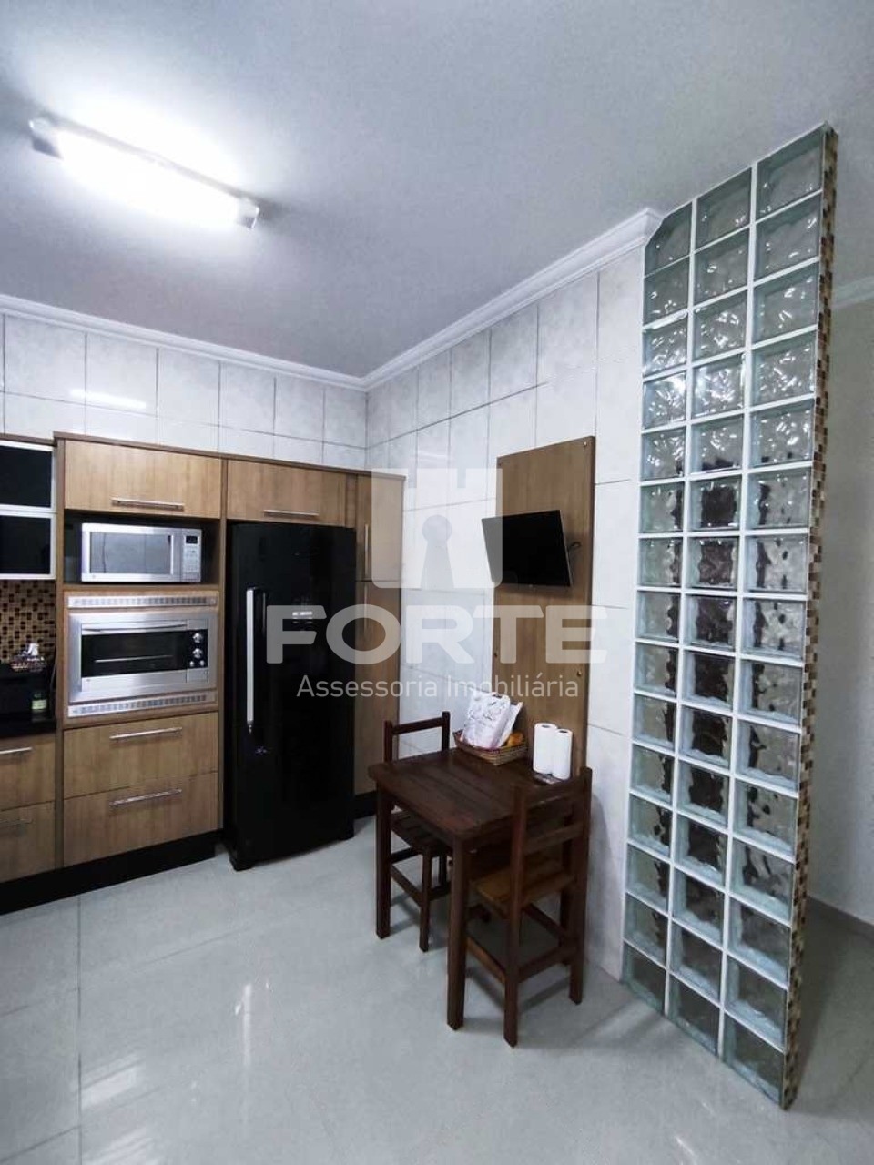 Casa à venda com 3 quartos, 190m² - Foto 9