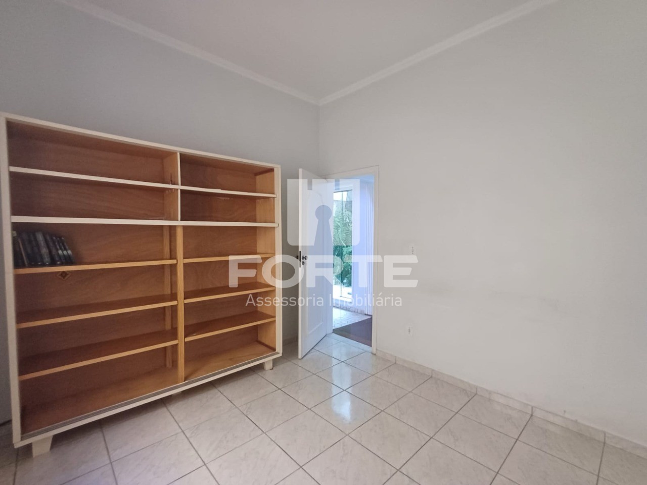 Casa à venda com 7 quartos, 309m² - Foto 63