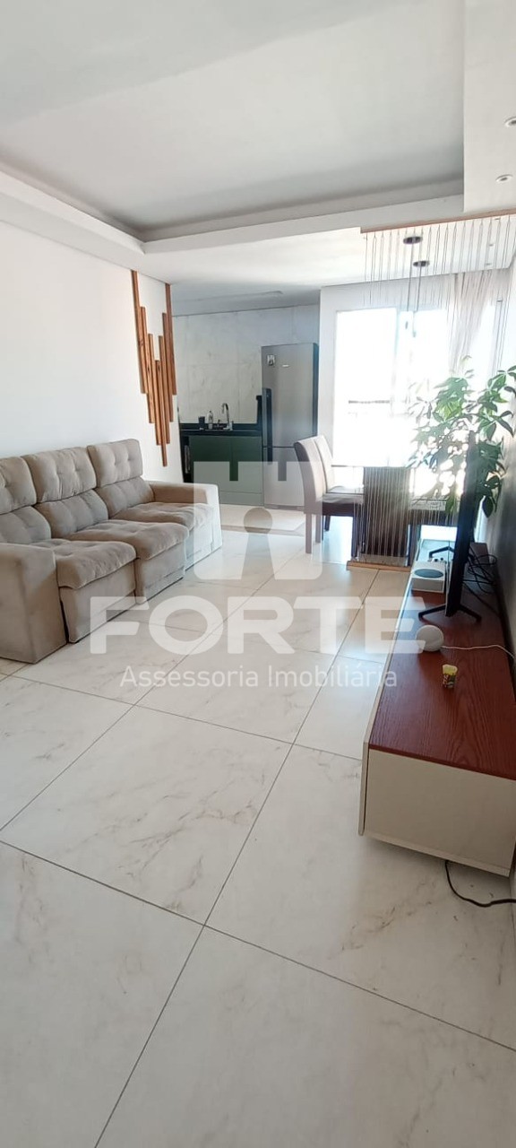 Apartamento à venda com 2 quartos, 47m² - Foto 1