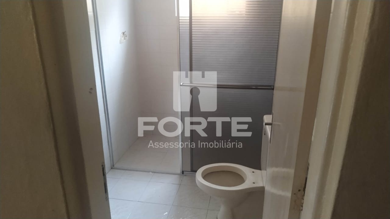 Casa à venda com 3 quartos, 170m² - Foto 8