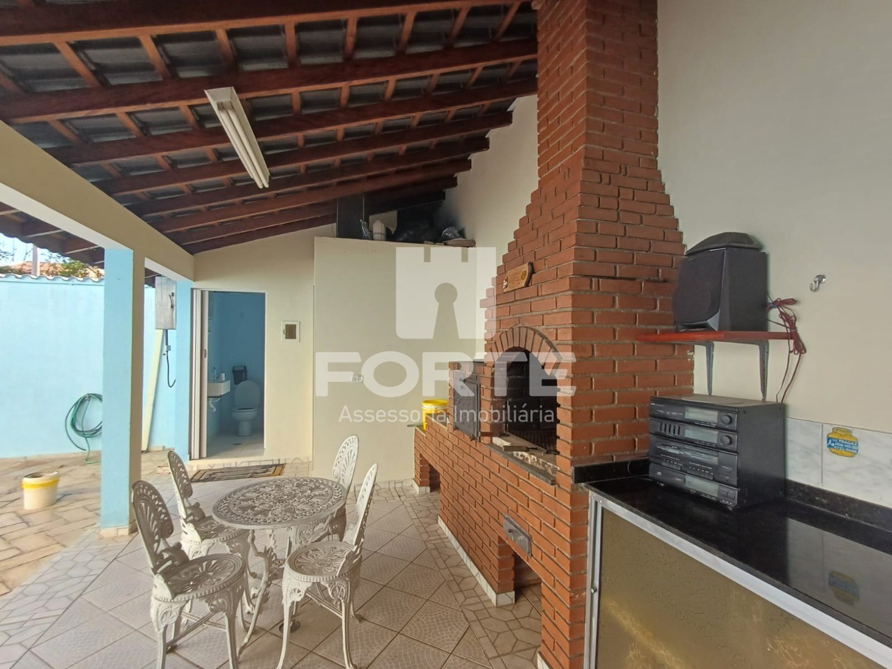 Casa à venda com 7 quartos, 309m² - Foto 37