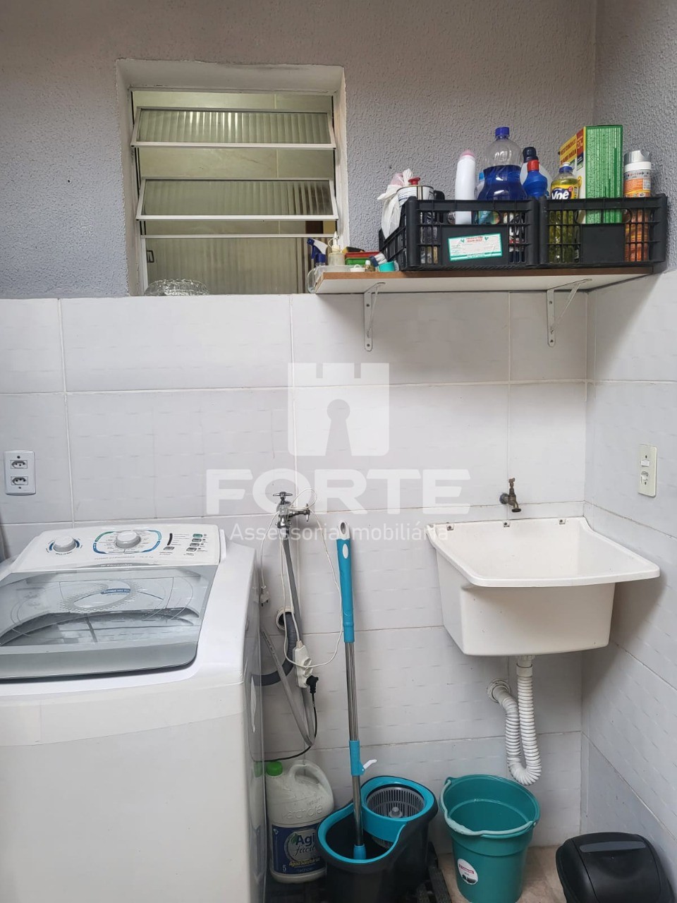 Casa à venda com 2 quartos, 68m² - Foto 18