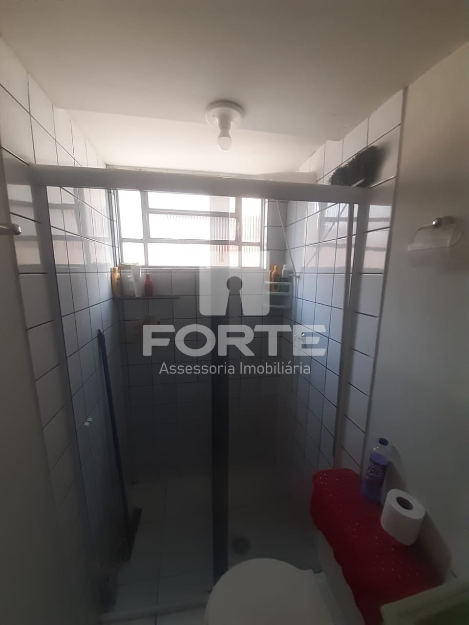 Apartamento à venda com 2 quartos, 1000m² - Foto 6