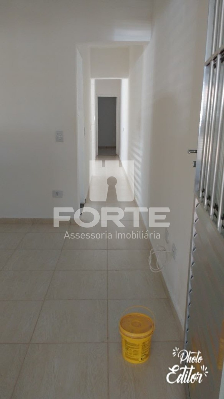 Casa à venda com 3 quartos, 150m² - Foto 3