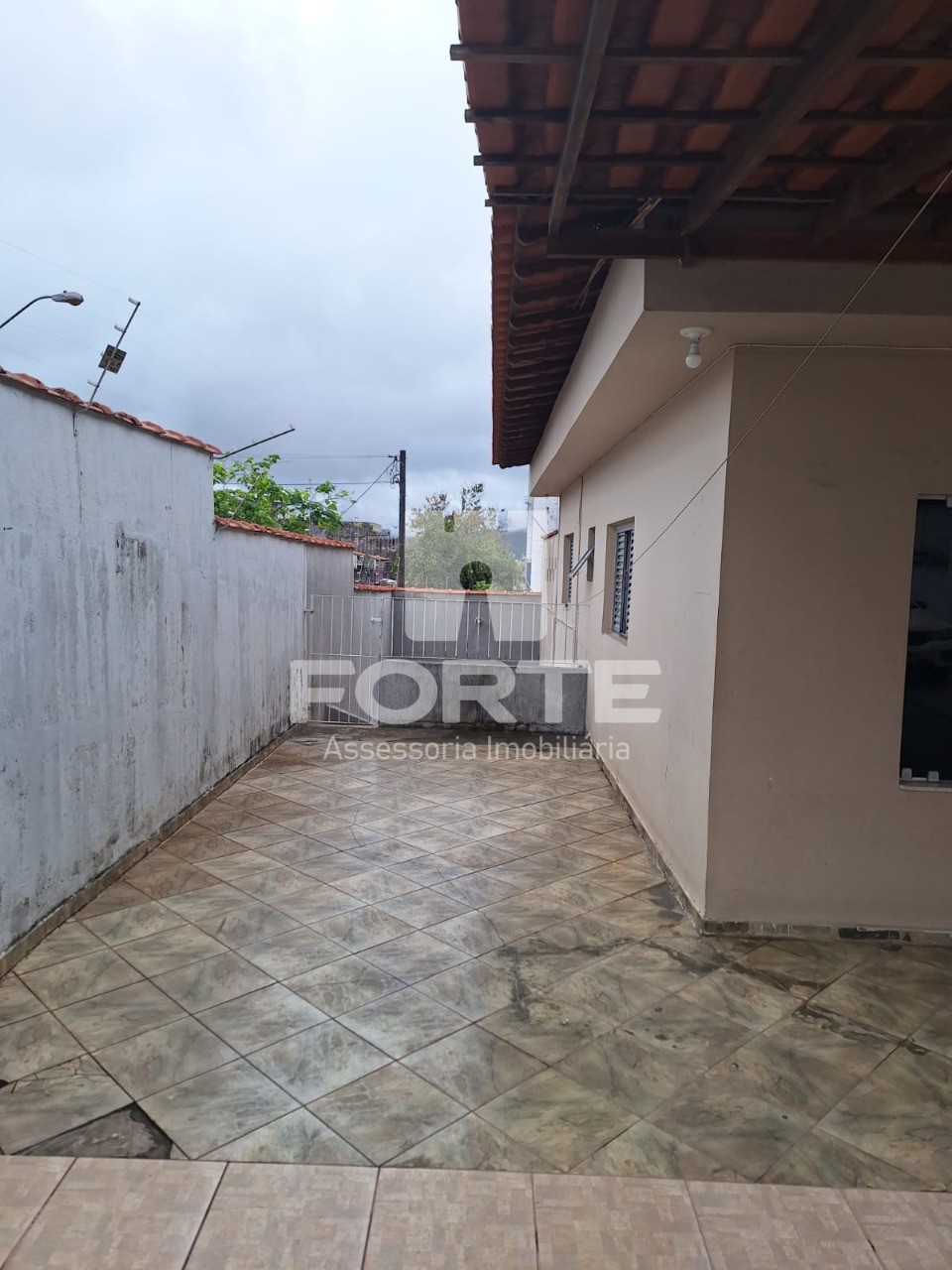 Casa à venda com 4 quartos, 110m² - Foto 13