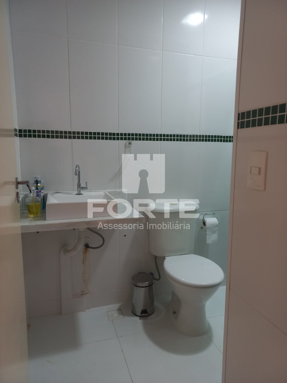 Apartamento à venda com 2 quartos, 67m² - Foto 5