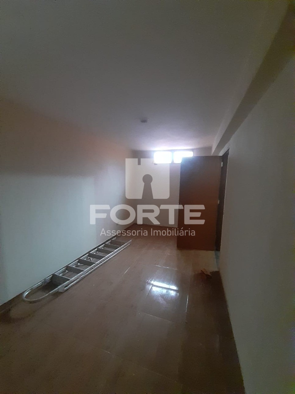 Casa à venda com 3 quartos, 200m² - Foto 13