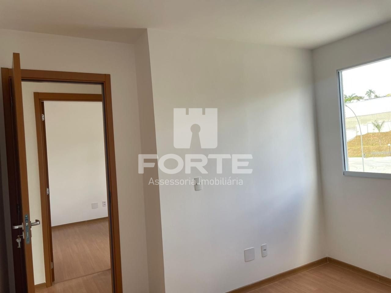 Apartamento à venda com 2 quartos, 70m² - Foto 9