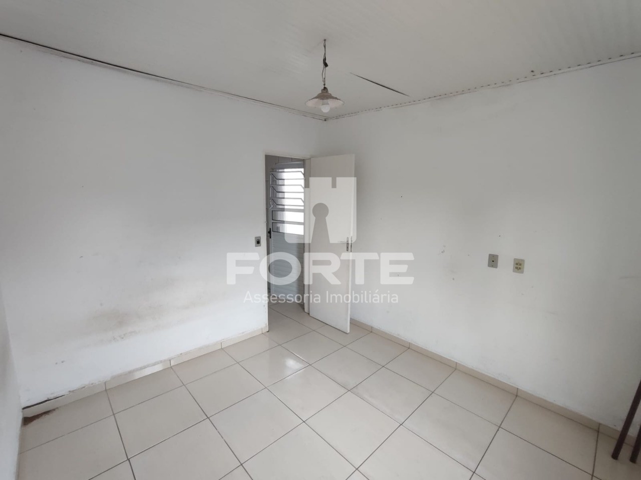 Casa à venda e aluguel com 2 quartos, 200m² - Foto 14