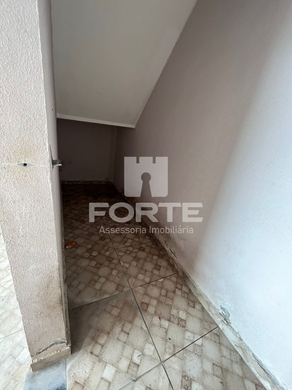 Casa para alugar com 3 quartos, 180m² - Foto 7