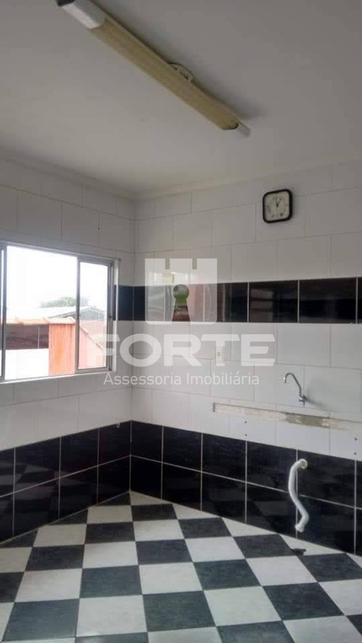 Casa à venda com 3 quartos, 89m² - Foto 5