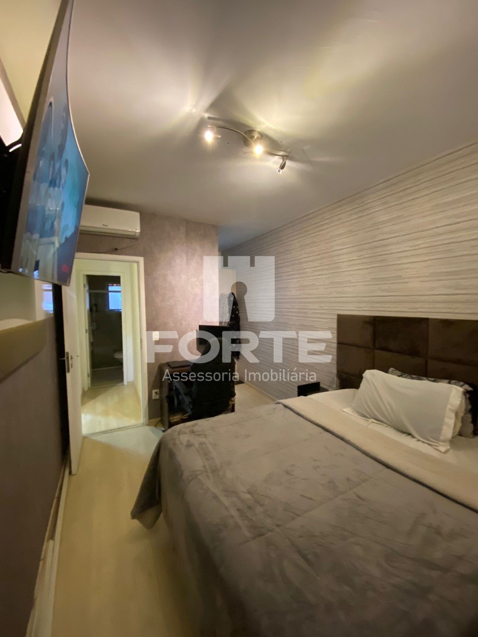 Casa à venda com 3 quartos, 150m² - Foto 14