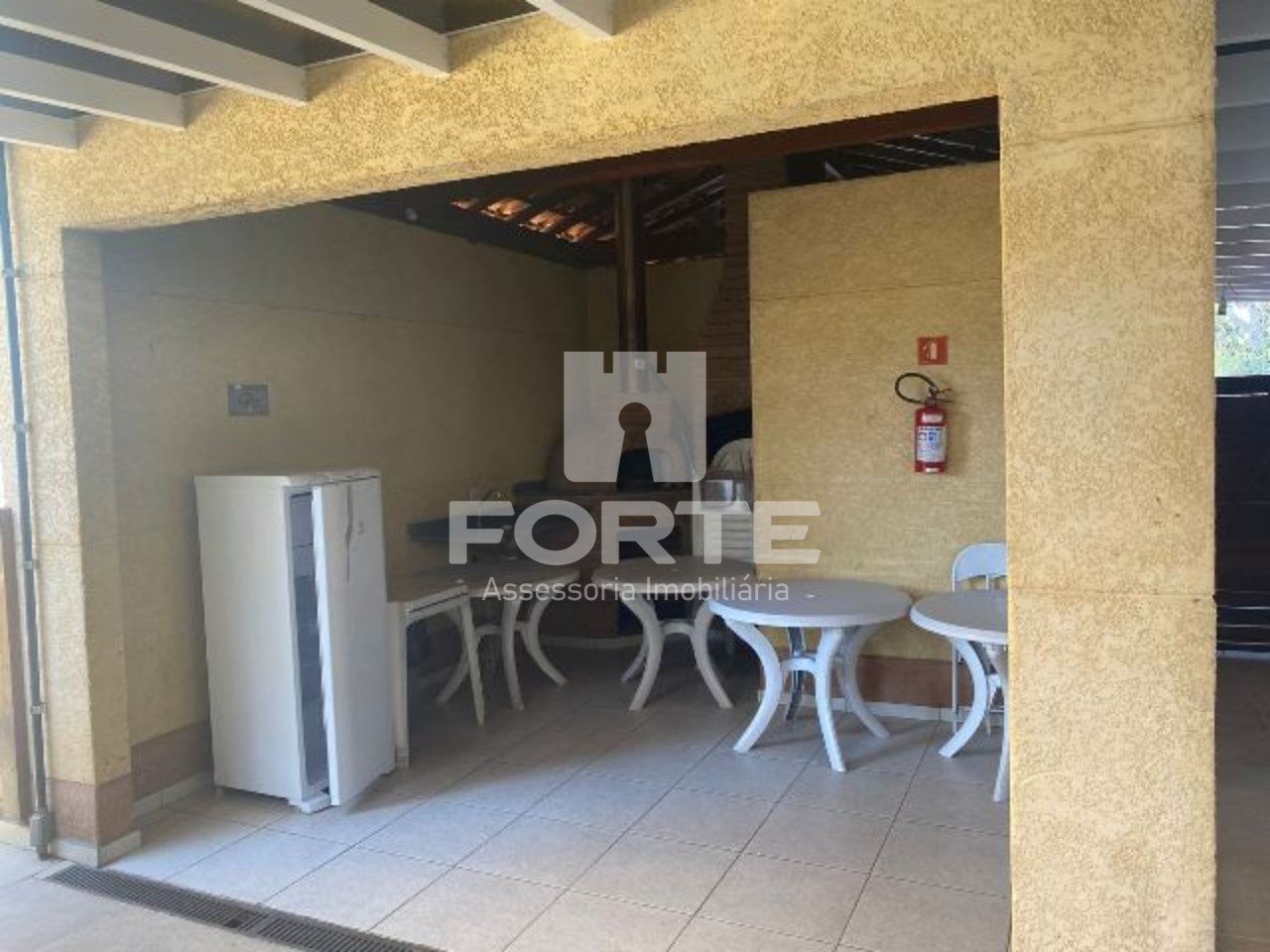 Apartamento à venda com 2 quartos, 67m² - Foto 18