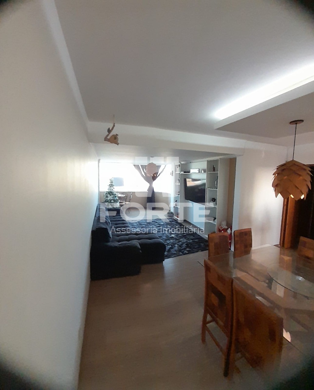 Apartamento à venda com 4 quartos, 103m² - Foto 2