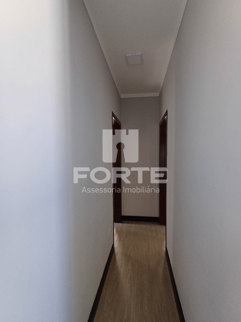 Casa à venda e aluguel com 3 quartos, 180m² - Foto 37