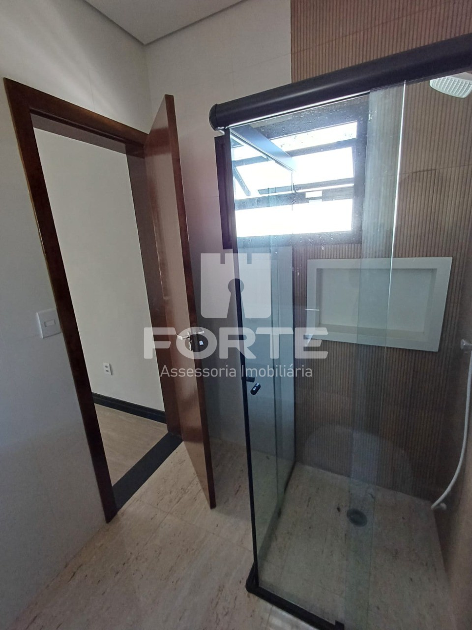 Casa à venda e aluguel com 3 quartos, 180m² - Foto 44