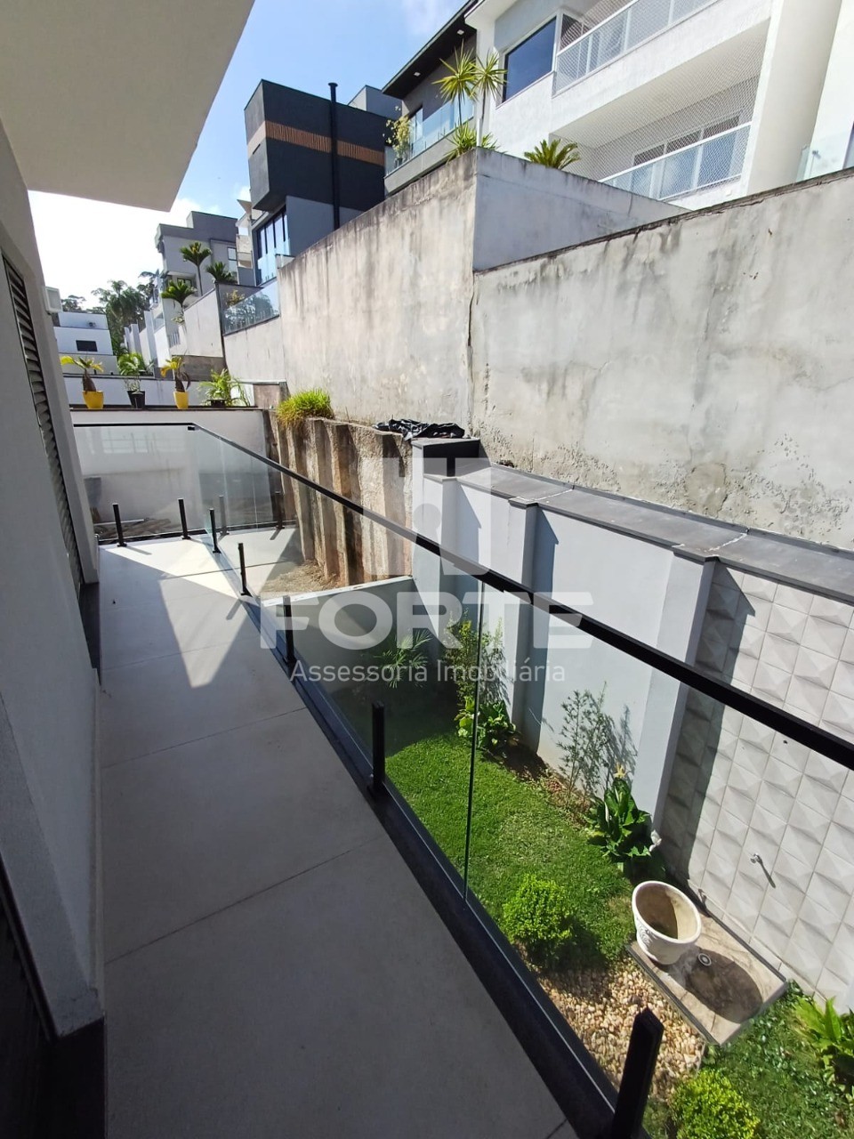 Casa à venda e aluguel com 3 quartos, 180m² - Foto 46