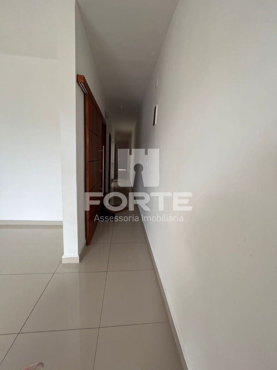 Casa para alugar com 3 quartos, 180m² - Foto 10