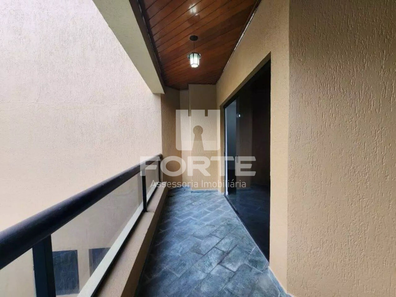 Apartamento à venda com 3 quartos, 156m² - Foto 2