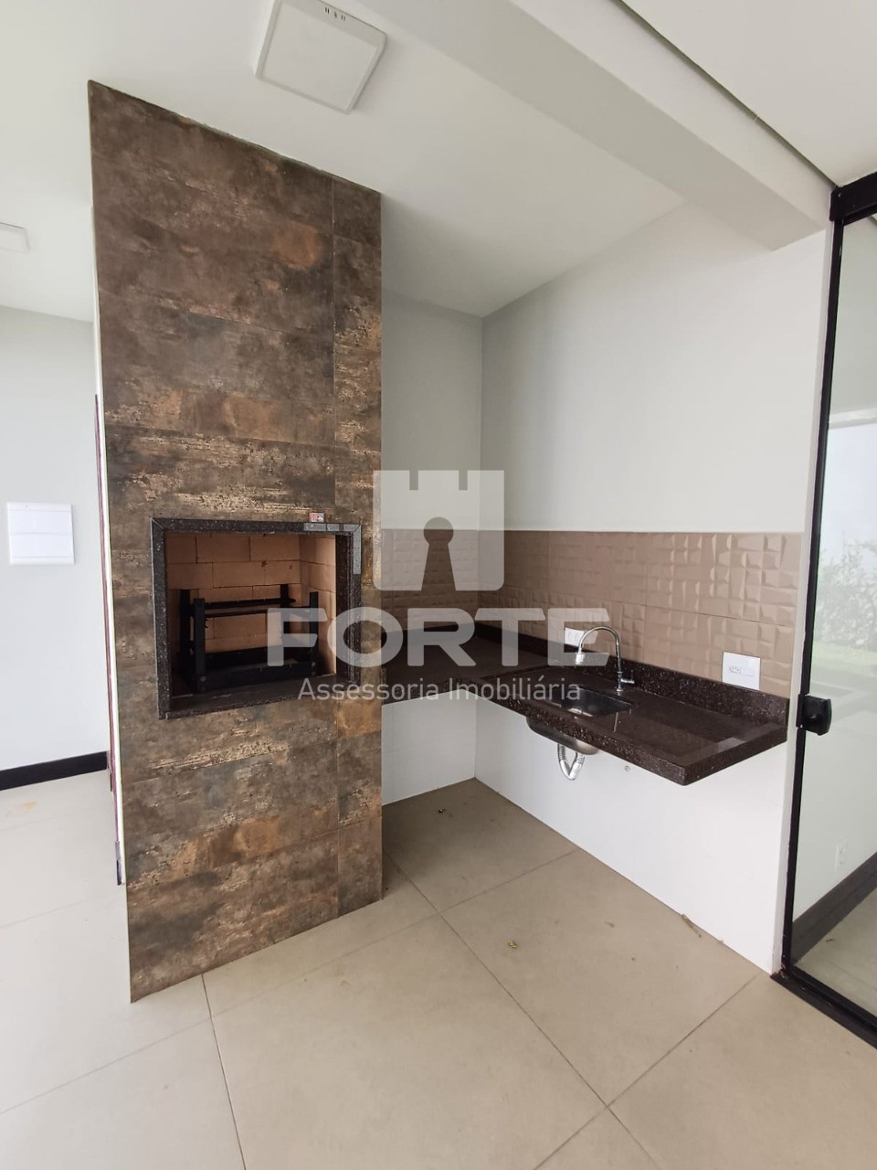 Casa à venda e aluguel com 3 quartos, 180m² - Foto 21