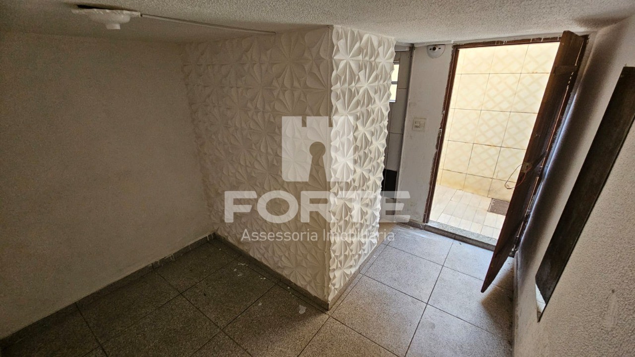 Casa à venda com 3 quartos, 113m² - Foto 12