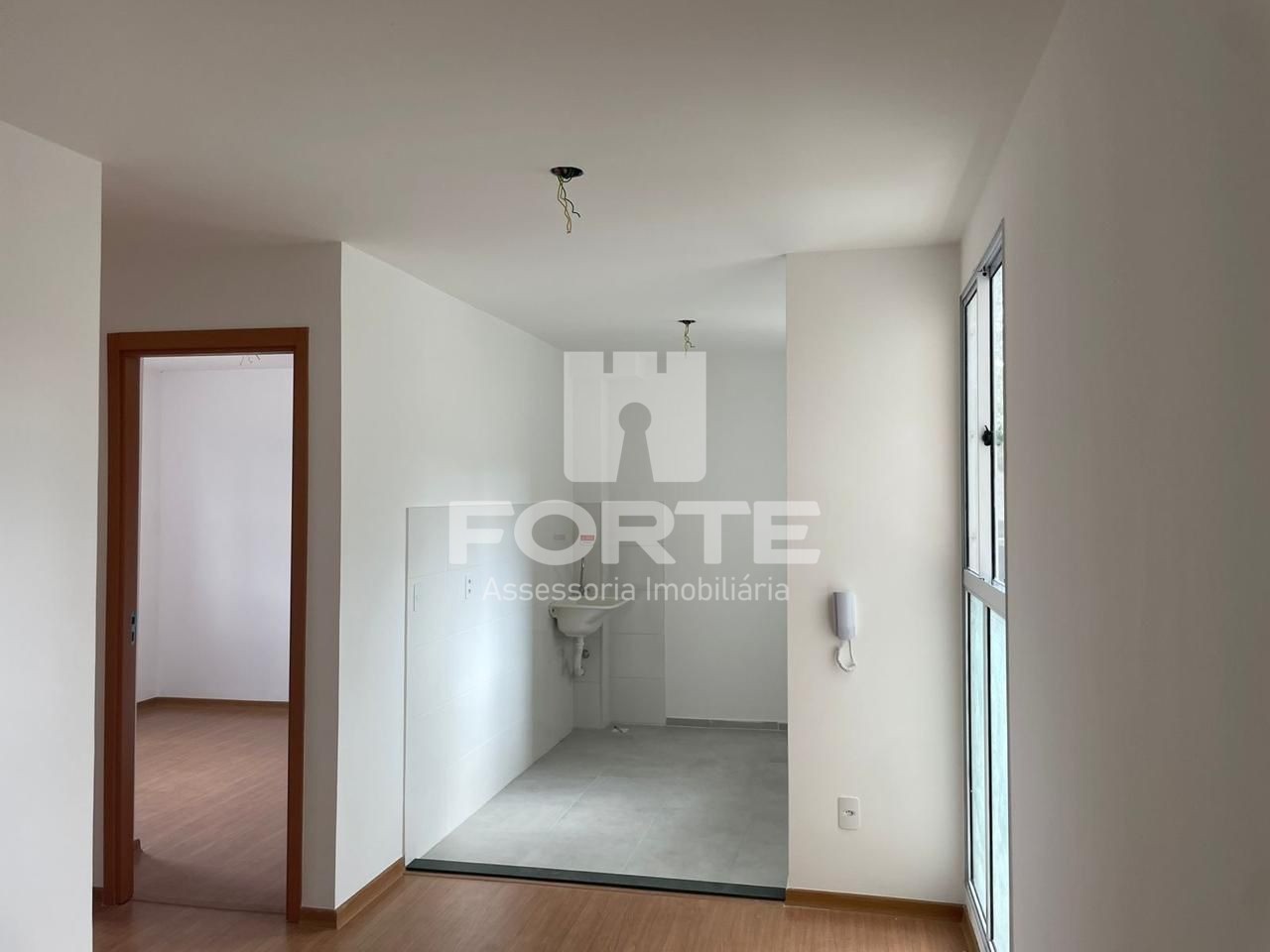 Apartamento à venda com 2 quartos, 70m² - Foto 6