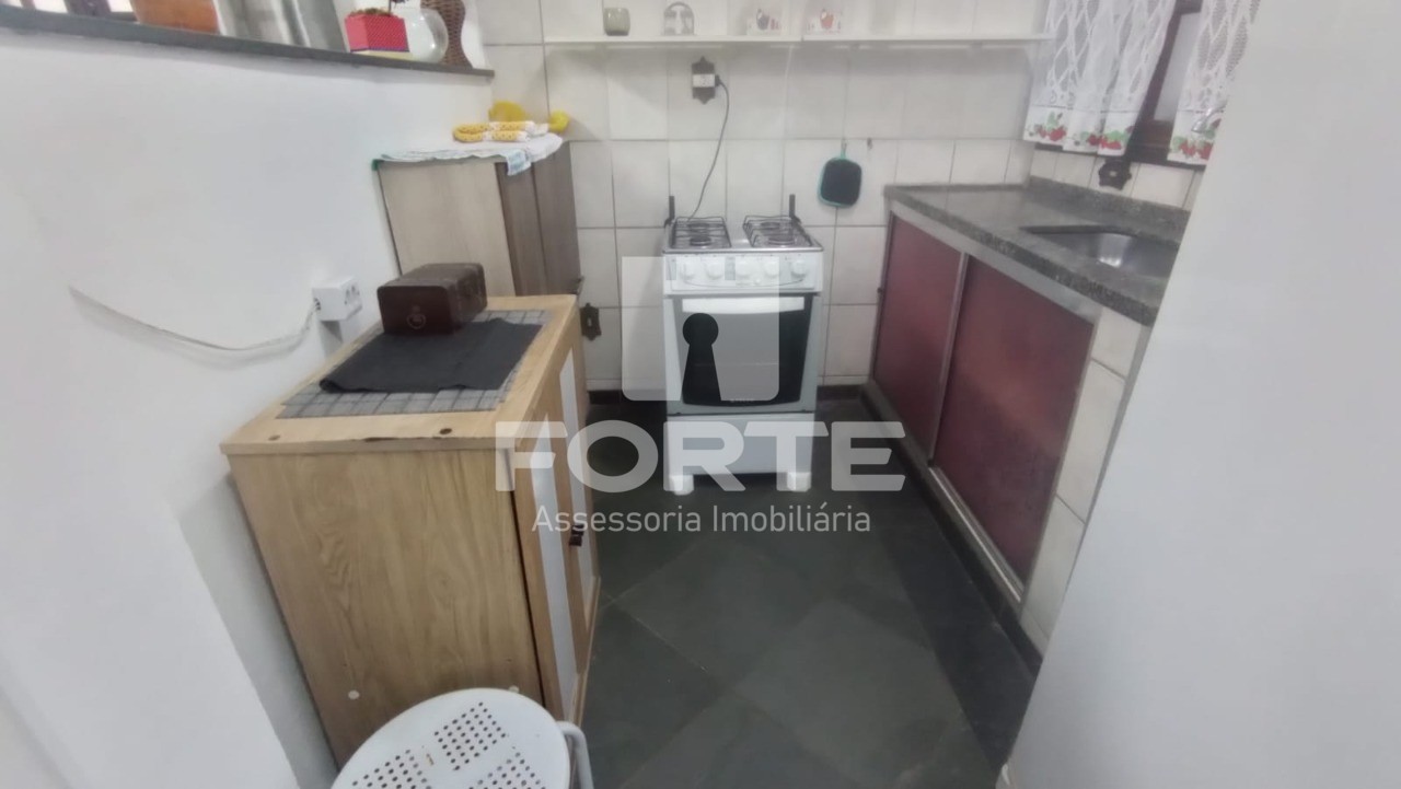 Apartamento à venda com 2 quartos, 64m² - Foto 9