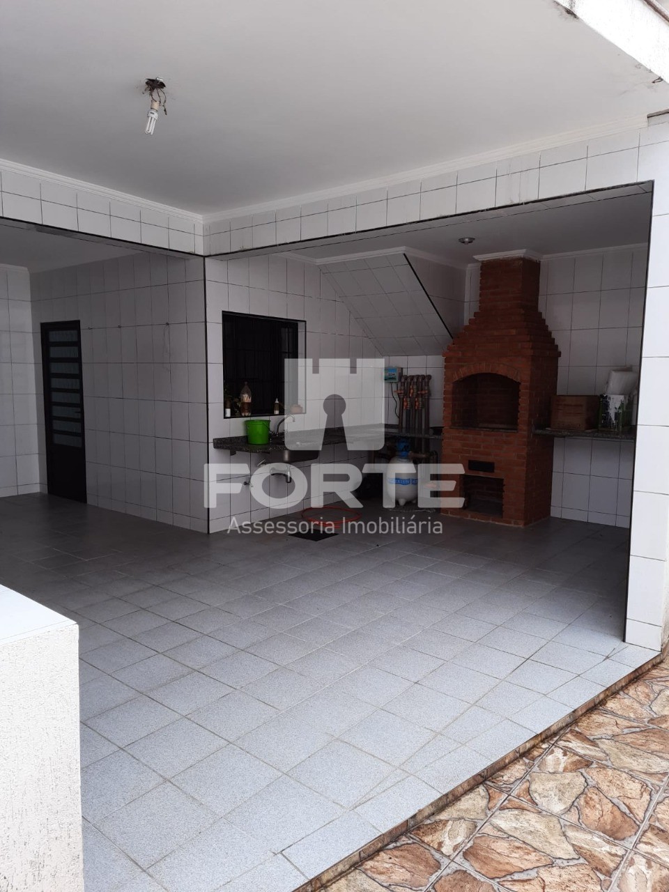 Casa à venda com 4 quartos, 280m² - Foto 4