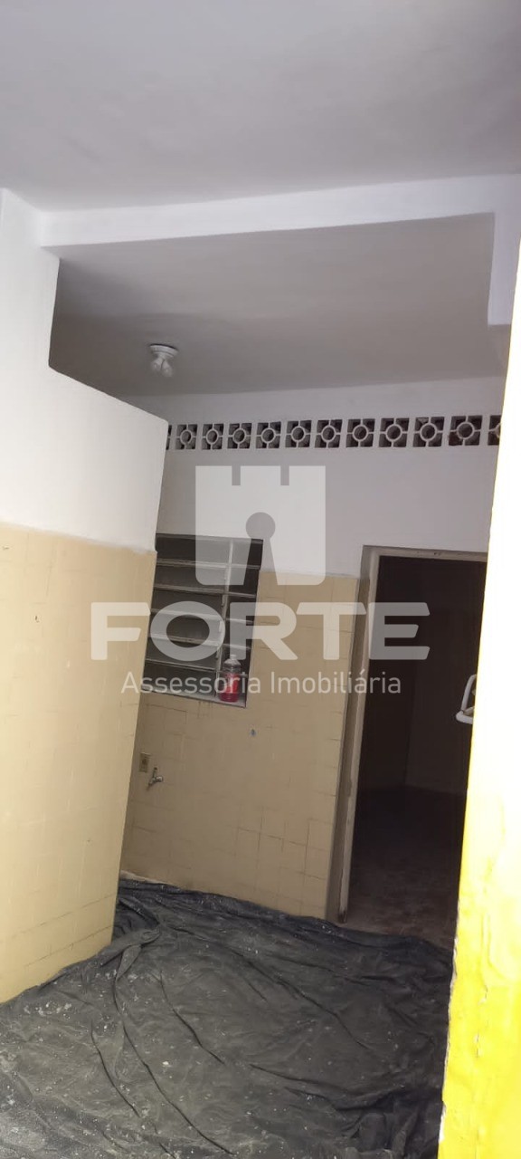 Casa para alugar com 3 quartos, 200m² - Foto 51