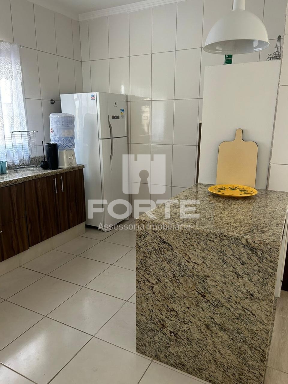 Casa à venda com 3 quartos, 231m² - Foto 8