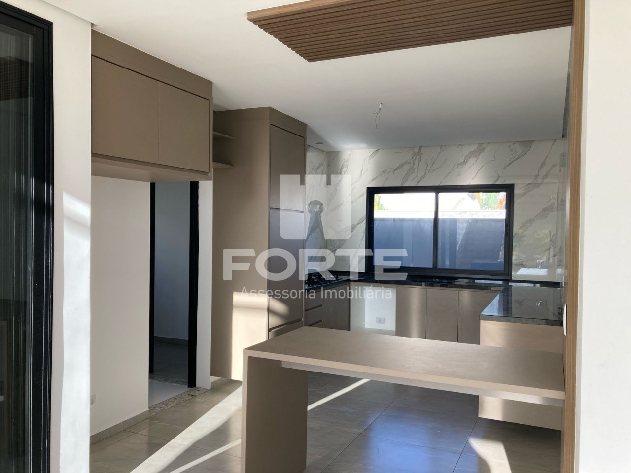 Casa à venda com 4 quartos, 342m² - Foto 19