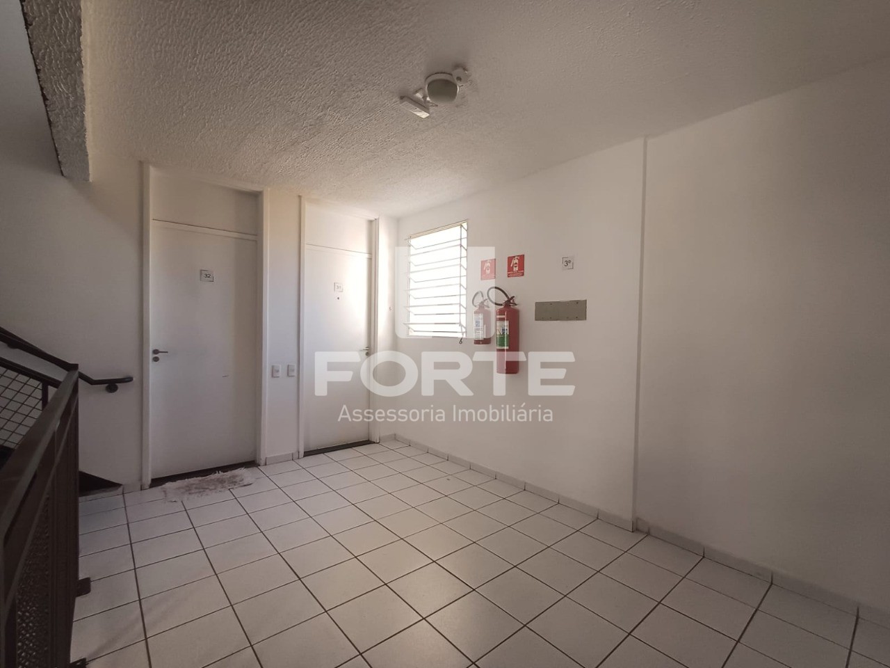 Apartamento à venda com 2 quartos, 65m² - Foto 23